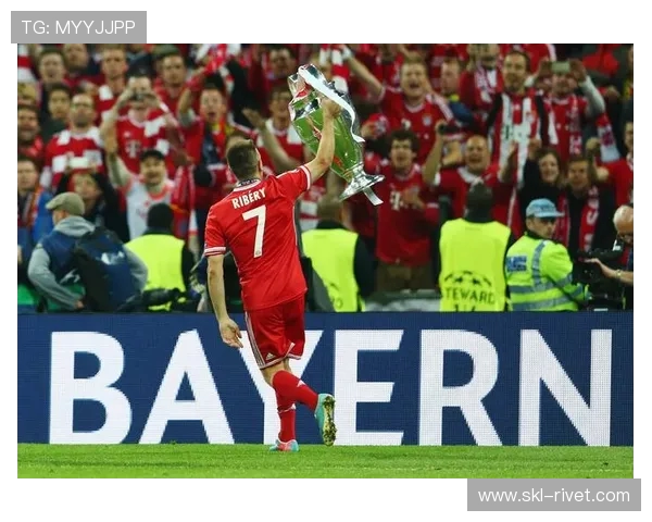 39岁里贝里宣布退役：足球生涯落幕 结束22载征战